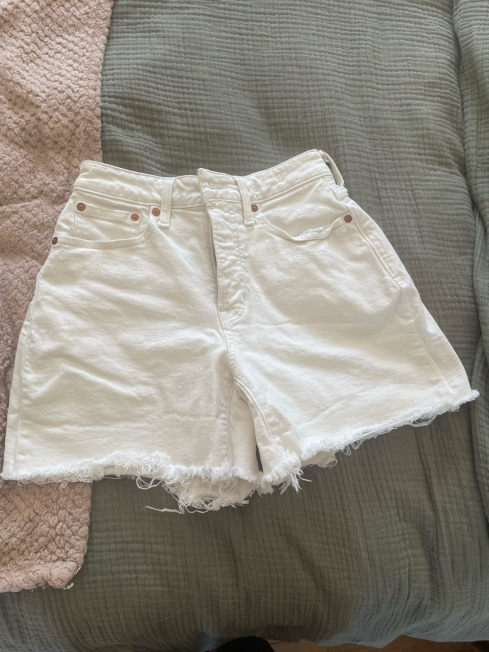 Madewell Curvy Perfect Mid-length Shorts